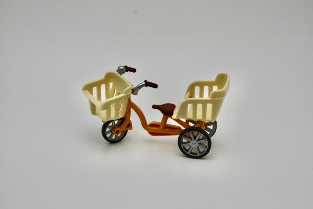 TAMRON 16-300mm F3.5-6.3 VC PZD キヤノン　高倍率