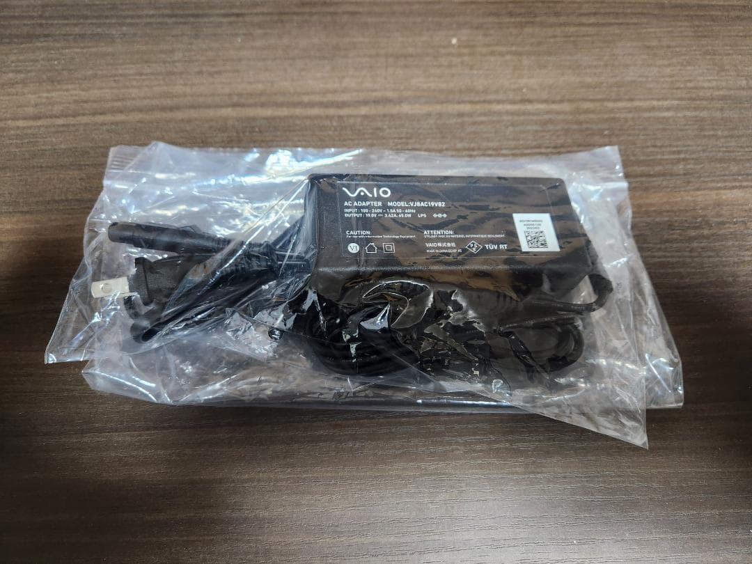 使用少美品 VAIO F16 i7-1355U 32GB 1TB Office他 - メルカリ