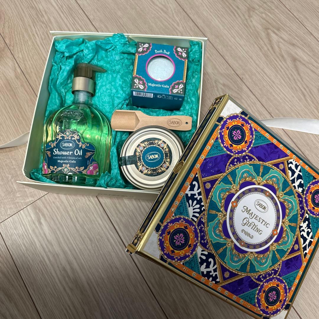 SABON ホリデーギフトセット ホリデーギフト (スターライト・ブーケ)』 | SABON (サボン)