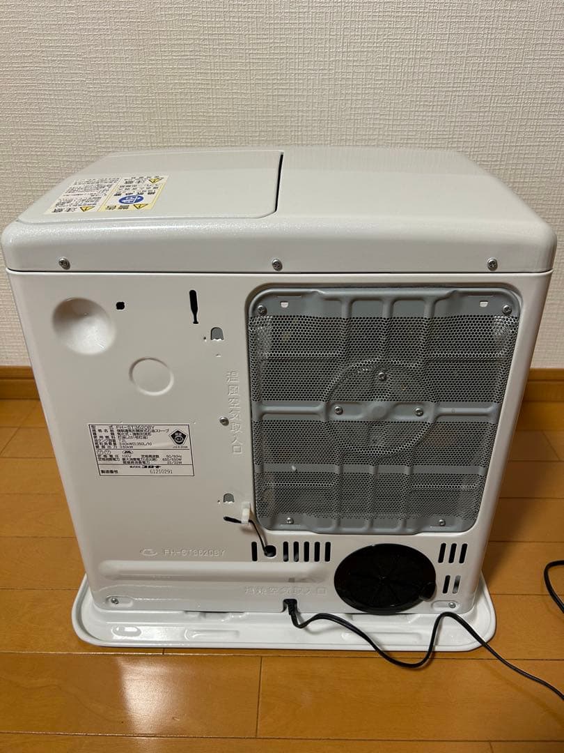 佐川急便で発送】コロナ 石油ファンヒーター FH-ST3620BY - メルカリ