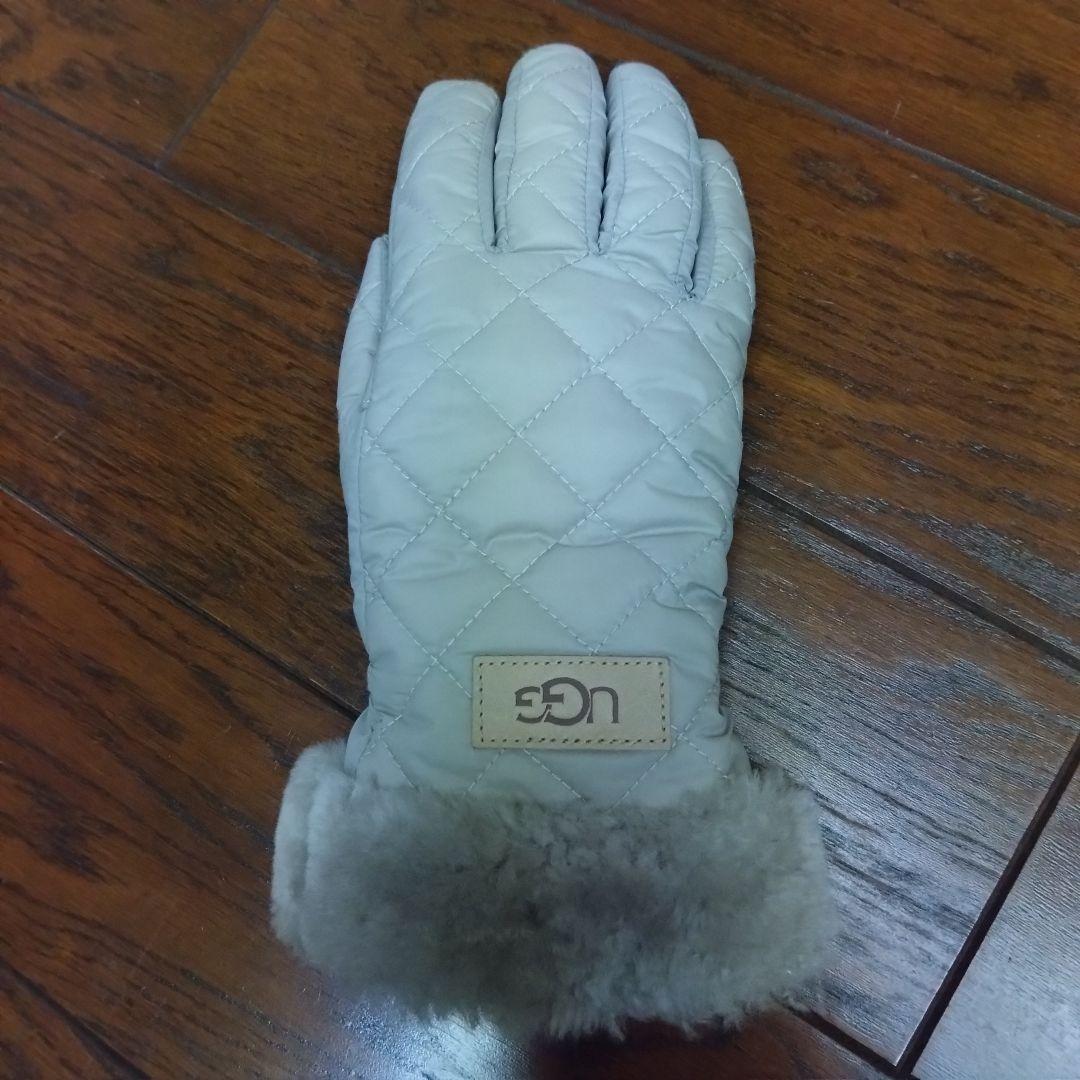UGG アグ 手袋 キルティング 右のみ - メルカリ