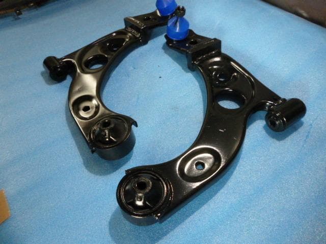 L235S エッセ 加工ロアアーム 15mm延長 20mm上げ 新品加工 - メルカリ