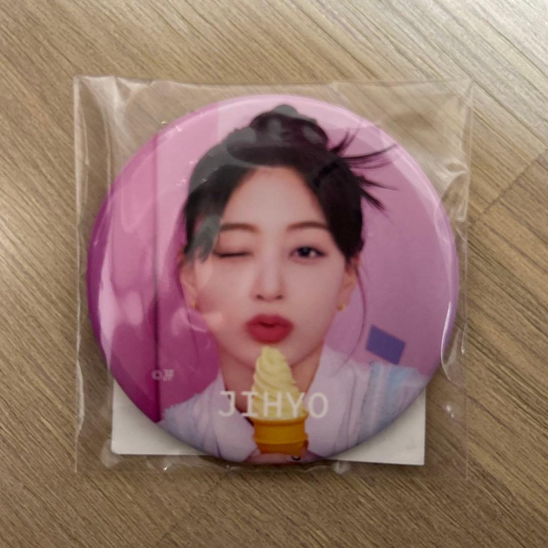 TWICE 【新品未開封】ジヒョ 缶バッチ - メルカリ