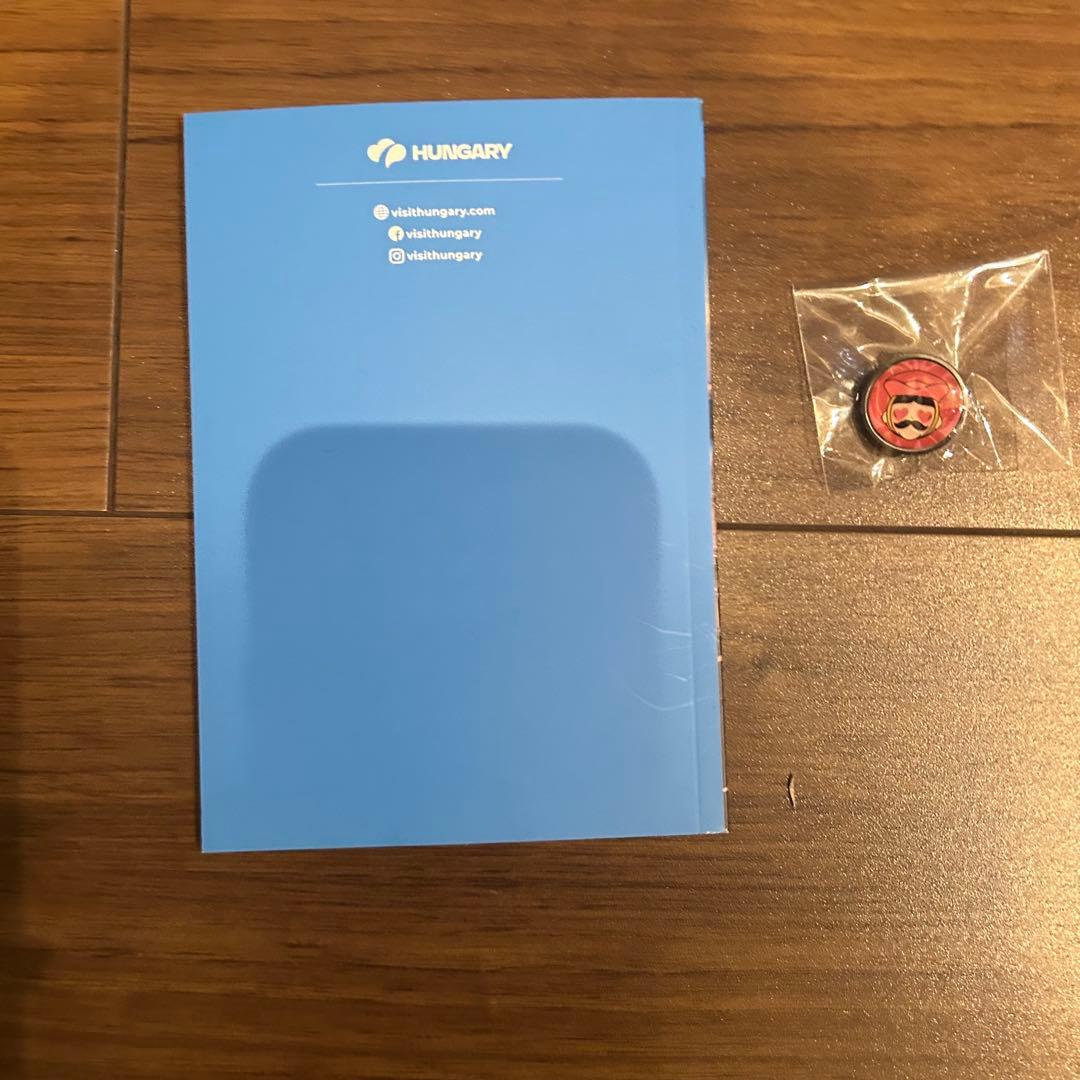 大阪万博】ハンガリーパビリオンミシュカ ピンバッジ 冊子セットEXPO