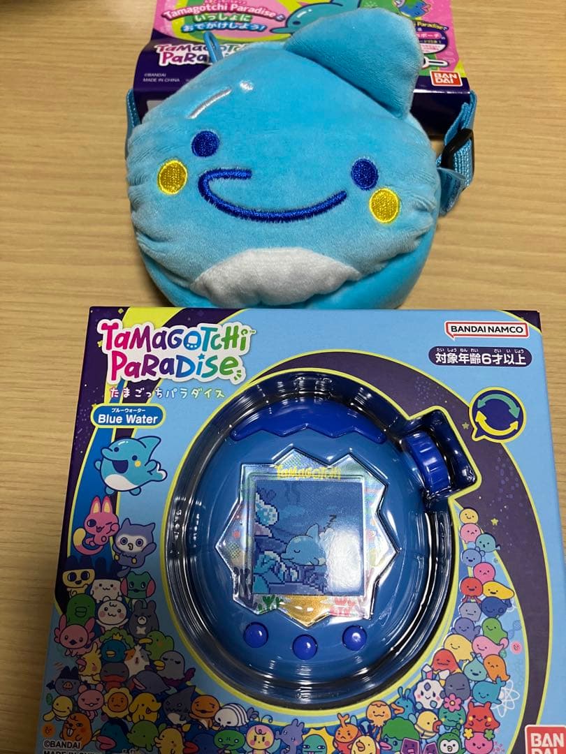 たまごっちパラダイス ブルーウォーター おでかけキャリー いるかっち