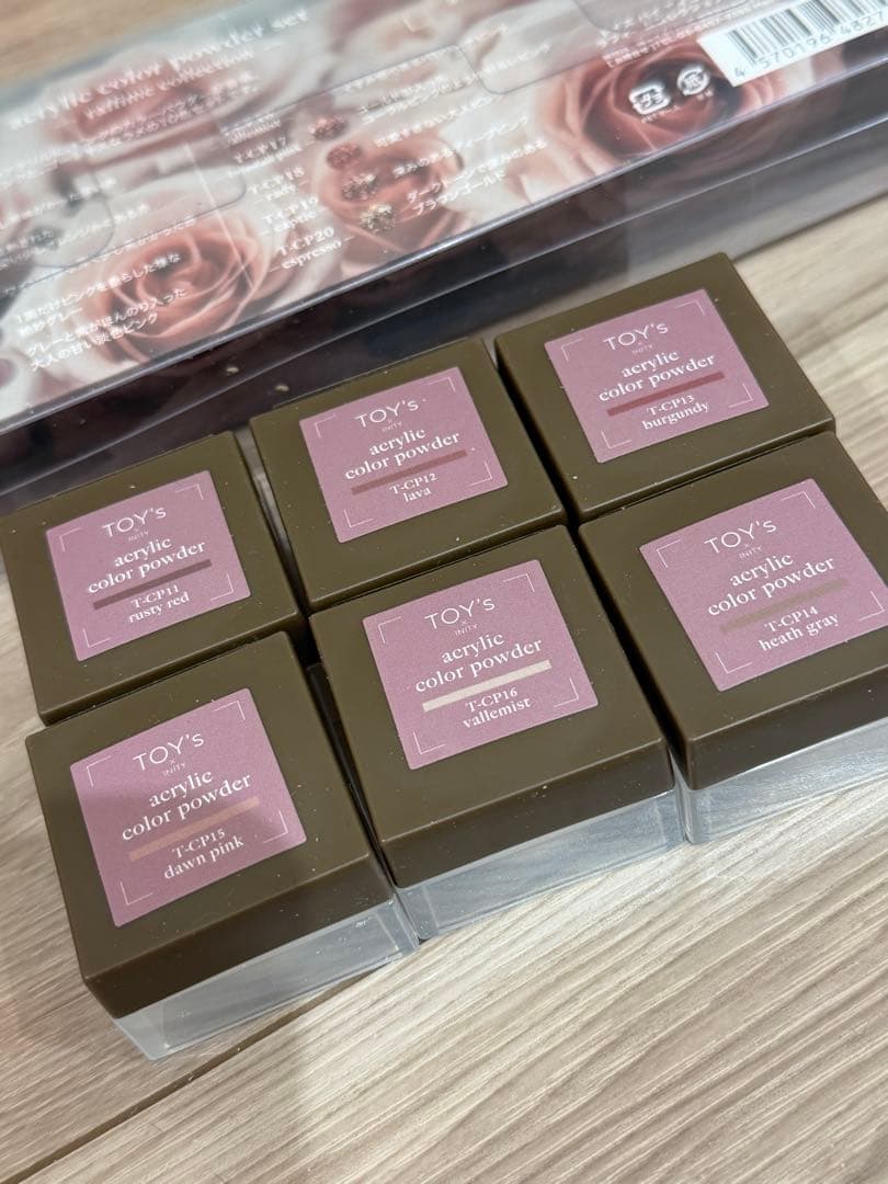 Toys×INITY アクリルカラーパウダー6色セット - メルカリ