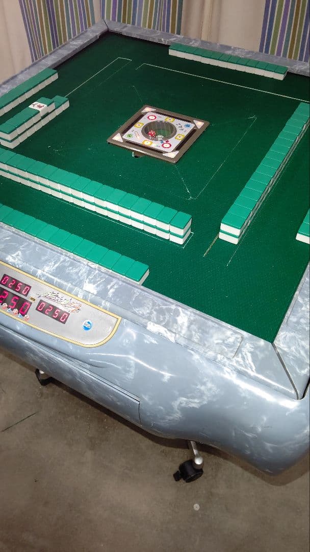 【メルカリ】全自動麻雀卓 雀豪昇龍Ⅱ 忍者B4 点数表示枠 メルカリ】全自動麻雀卓 雀豪昇龍Ⅱ 忍者B4 点数表示枠 2026年最新】全