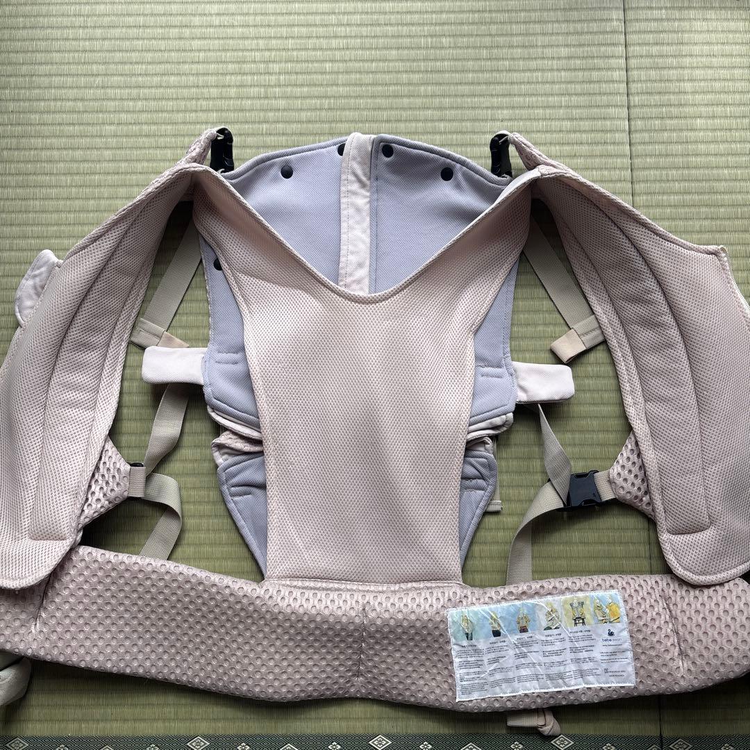 べべスワン抱っこ紐サンドベージュ - メルカリ