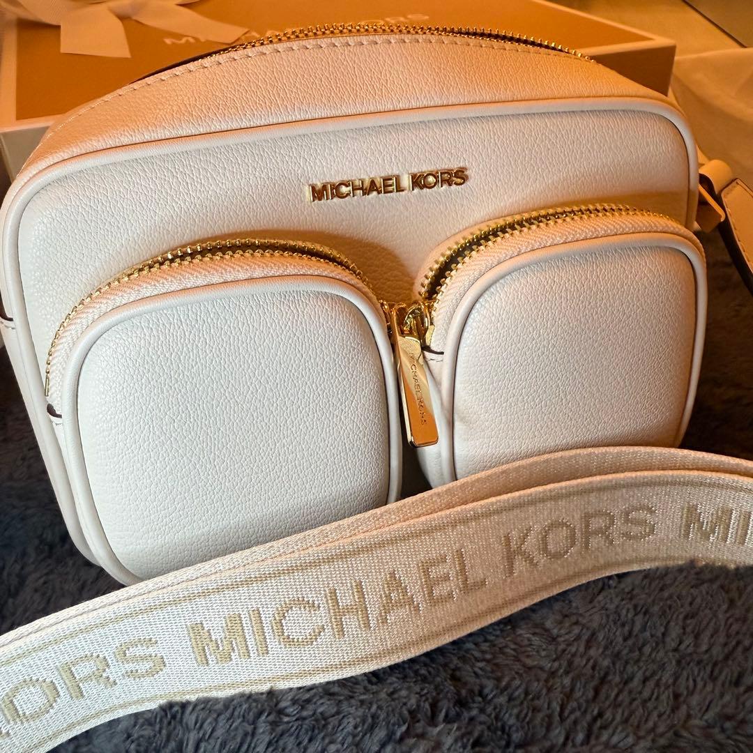 ☆かことの心様専用 美品 MICHEAL KORS クロスボディバッグ 付属品