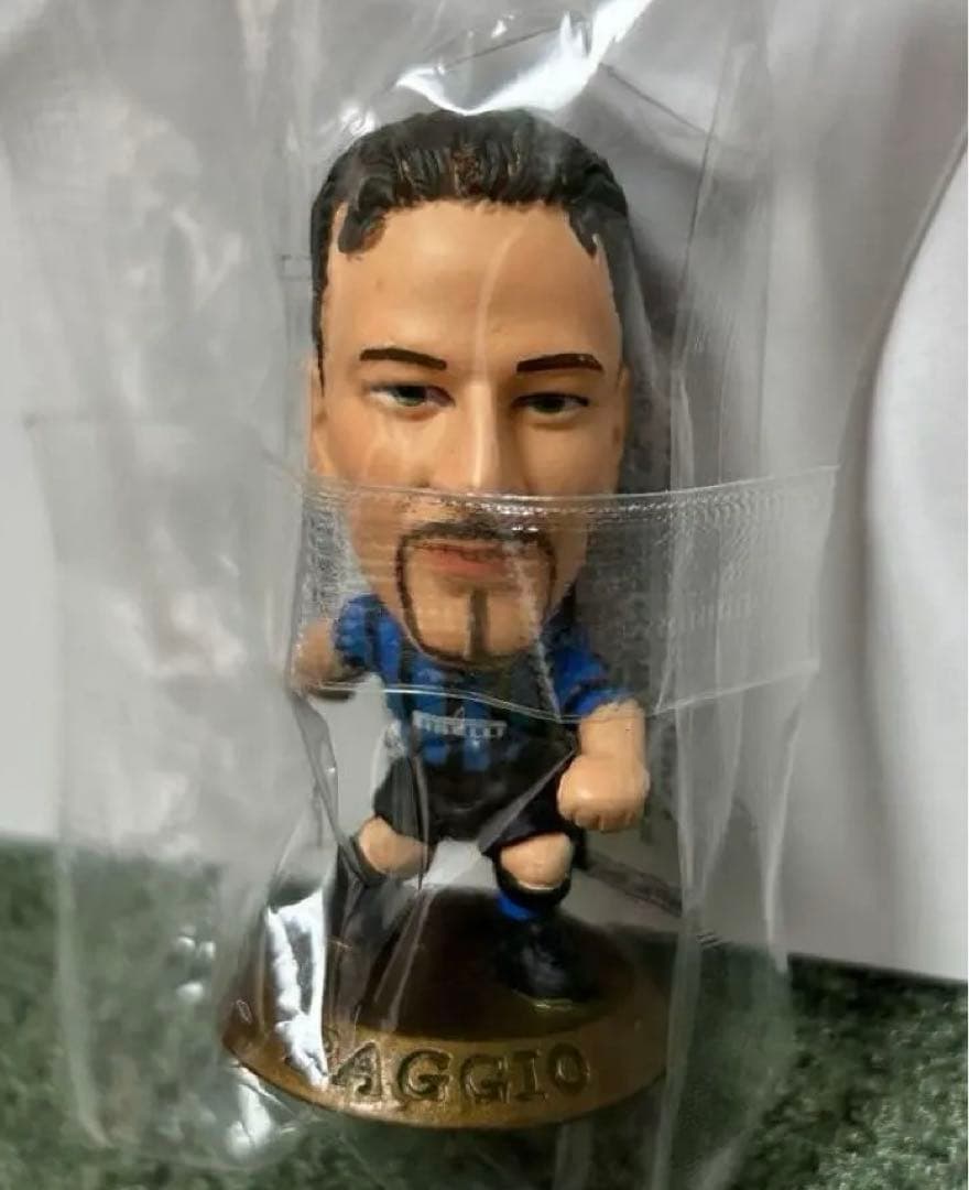 激レア コリンシアン バッジョ インテル 金台座 未開封