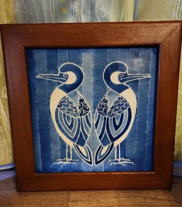 陶芸アート 鳥のデザイン 加賀依緑園】猫・鳥・草の息づきを映す陶芸『南 紗貴子・理彦 二人展