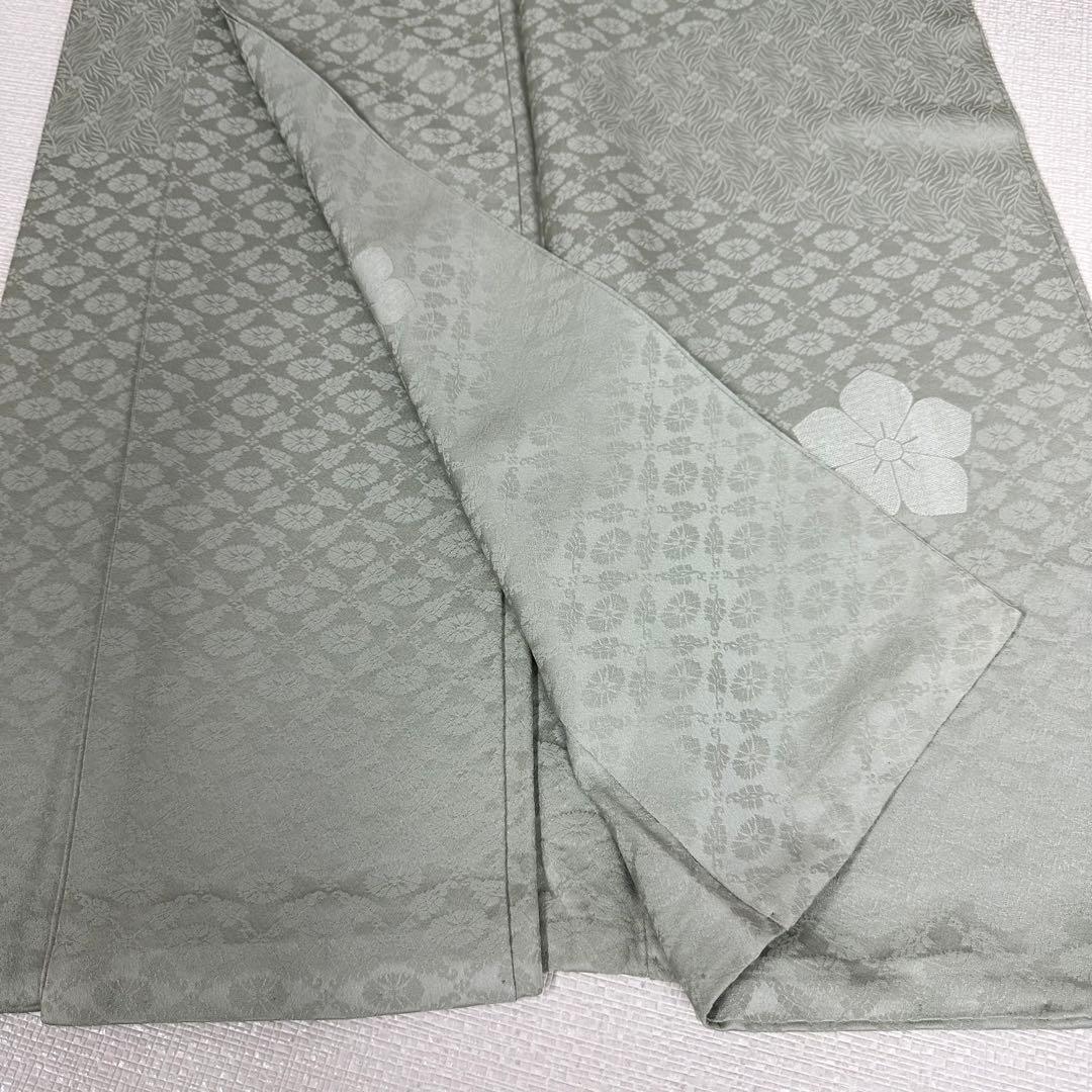 色無地 袷 正絹 一ツ紋 草花地紋 青磁鼠色 身丈151裄64サイズ小さめ