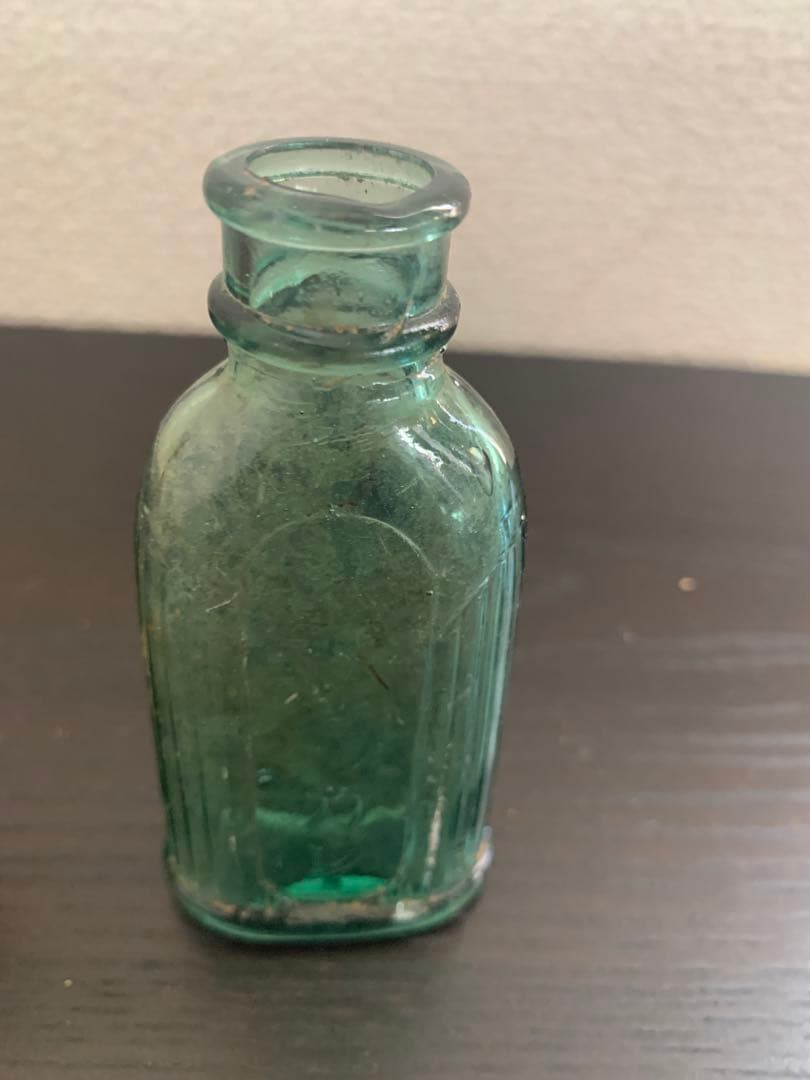 レトロ瓶 古瓶 小瓶 金冠堂 キンカン - メルカリ