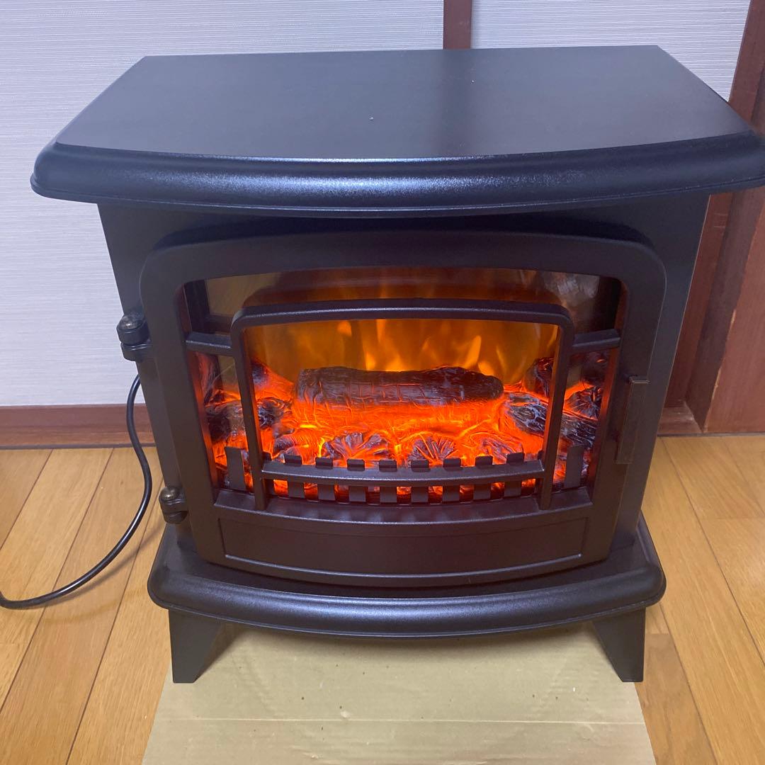 ニトリ　ミドルワイド暖炉型ファンヒーター 2021年製 ニトリ ミドルワイド 暖炉型 ファンヒーター 2022年製 - メルカリ