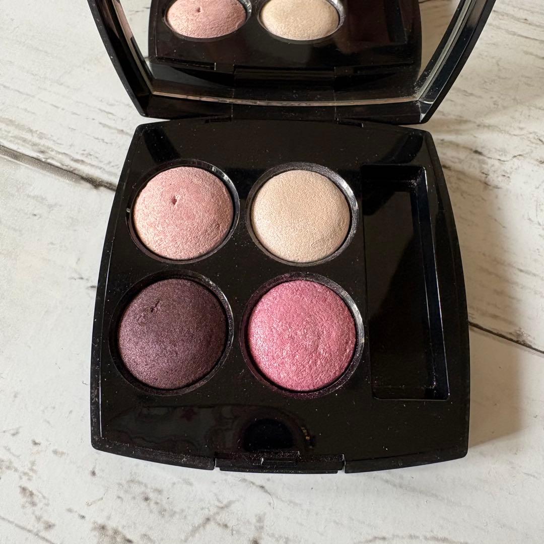 CHANEL レキャトルオンブル 31 ローズアンヴォレ ROSE - メルカリ