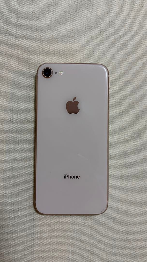 Apple iPhone 8 ピンクゴールド - メルカリ