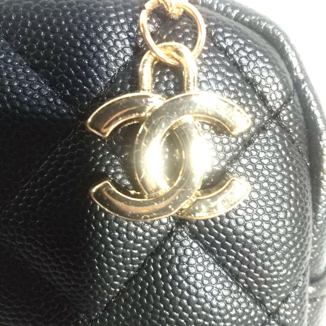 新品CHANEL ノベルティ キルティング ショルダーバッグ チャームVIP