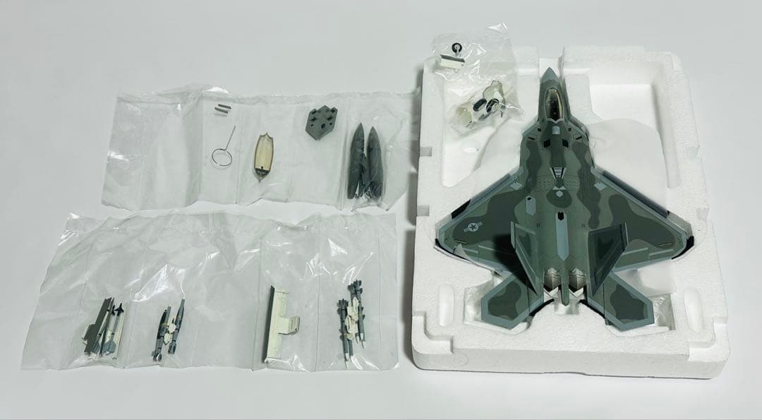 ホビーマスター 1/72 ロッキードF-22 ラプター HA2824 - メルカリ