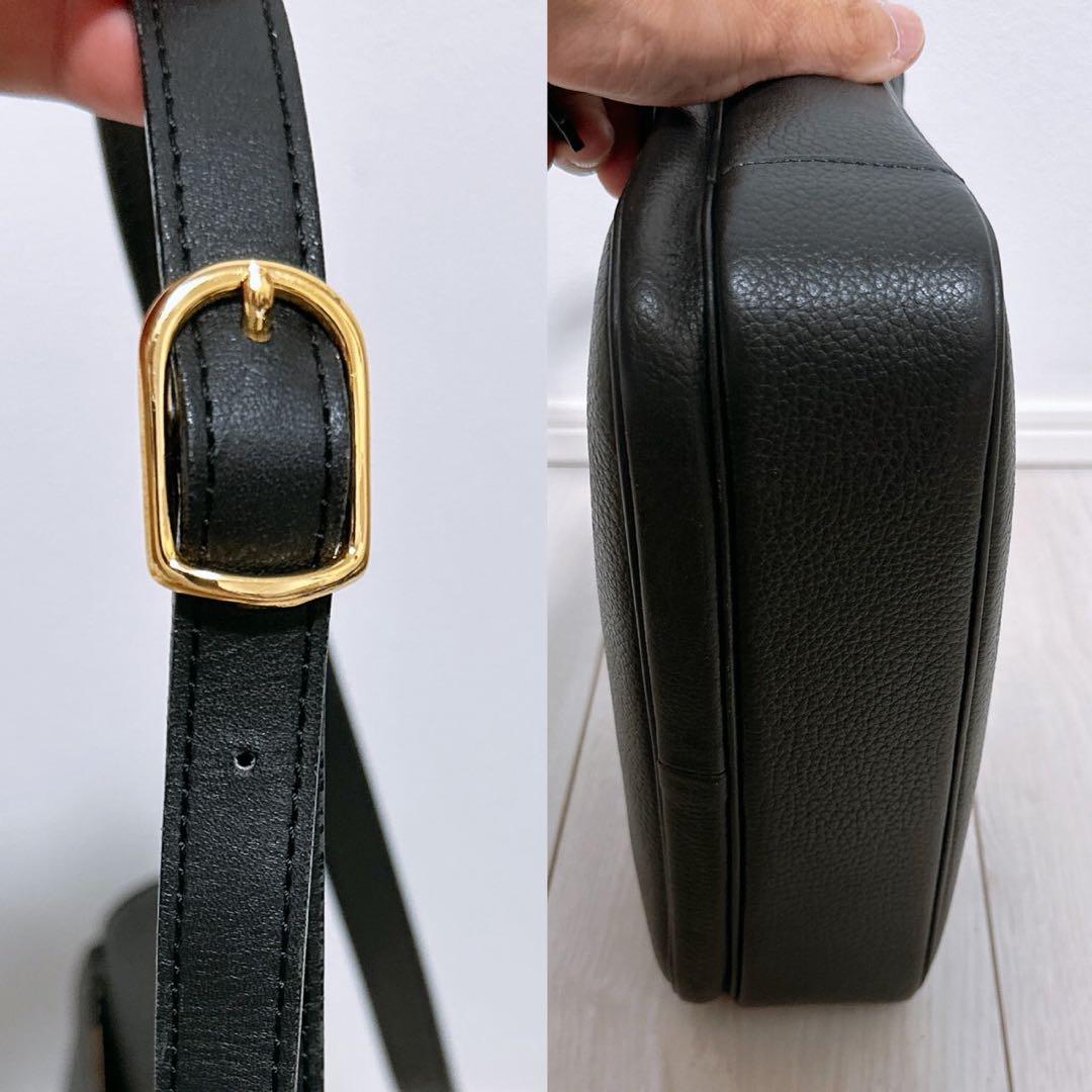 《美品》Burberrys(バーバリー)ショルダーバッグ　レザー　ブラック