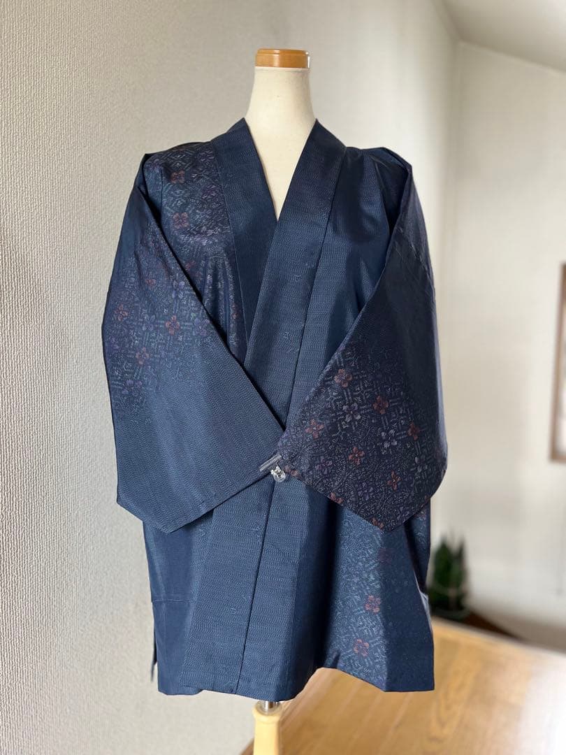 大島紬 作務衣 小花柄 着物リメイクファッション 大人のお洒落絹上衣