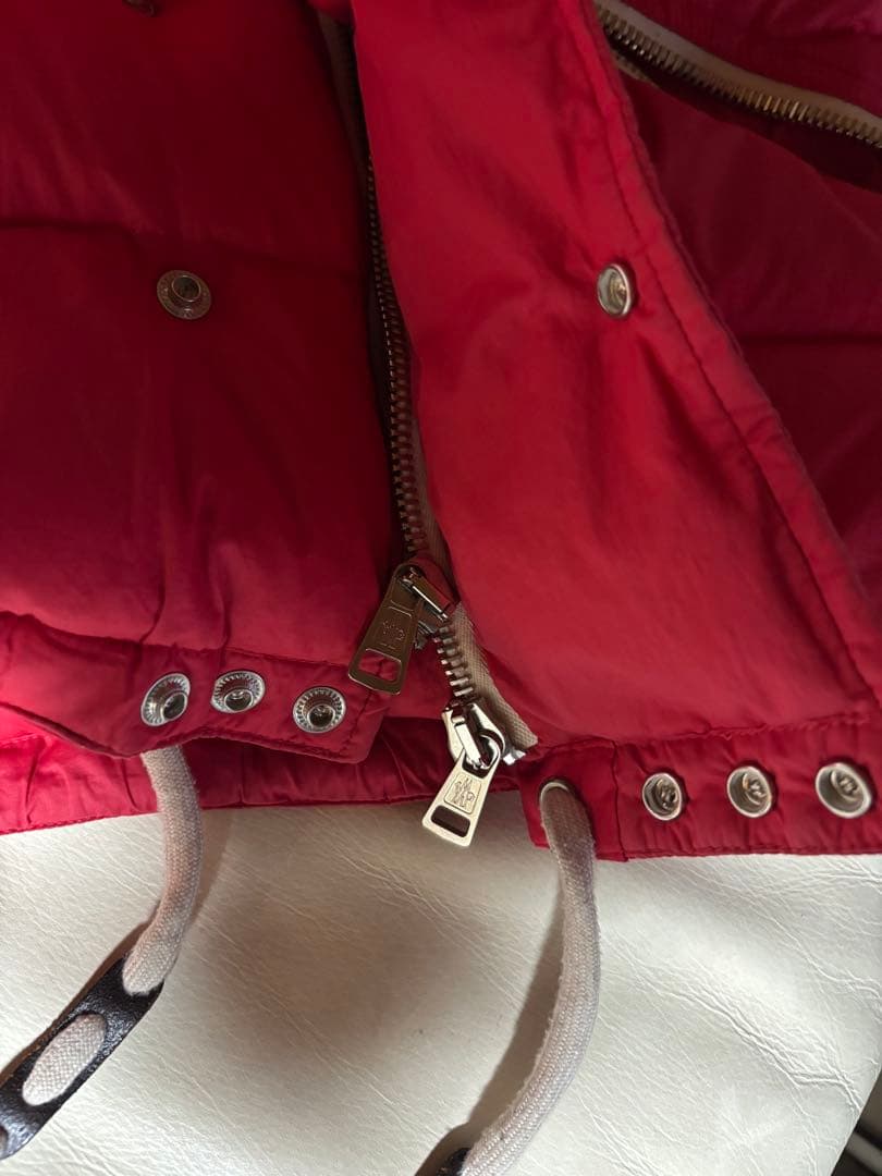 美品】MONCLER ×エストネーション フードレッドダウンジャケットサイズ