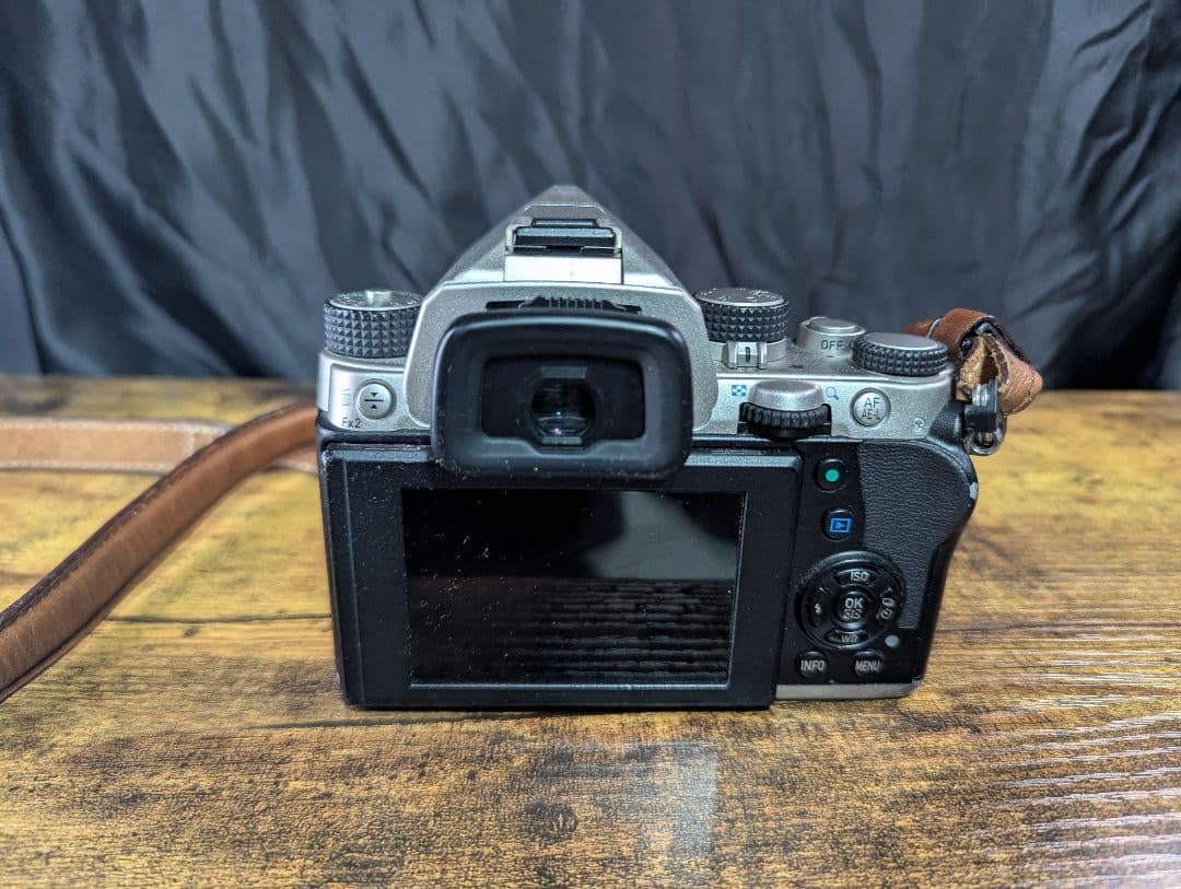 要修理！ PENTAX KP デジタル一眼レフ ジャンク(写真7〜12) - メルカリ