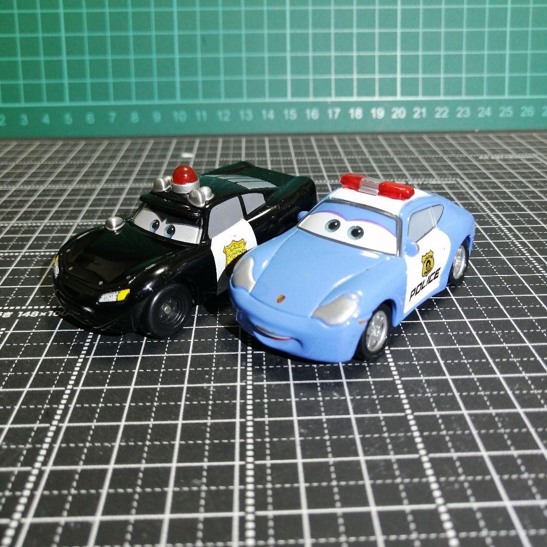 きゃんさま様専用 カーズ ライトニングマックイーン サリー ポリス