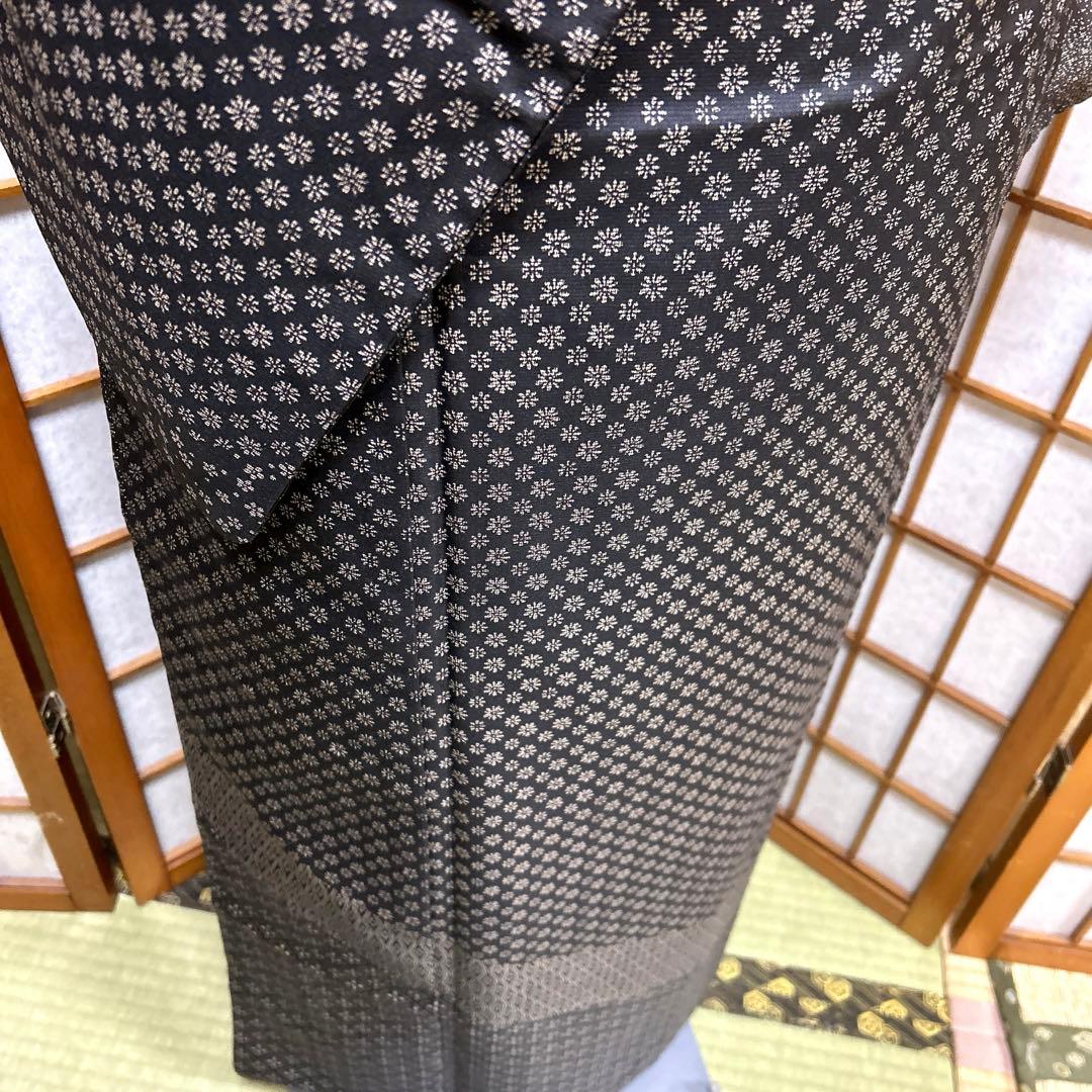 専用ページ　正絹　ガード加工済み　大島紬《小花　雲》