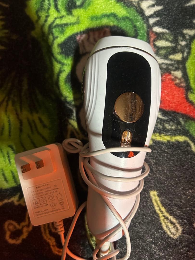 ホワイト 脱毛器 ハンドヘルド型 Renaissance ルネッサンスGT-R（全身脱毛）の特徴・機能・費用 - 純