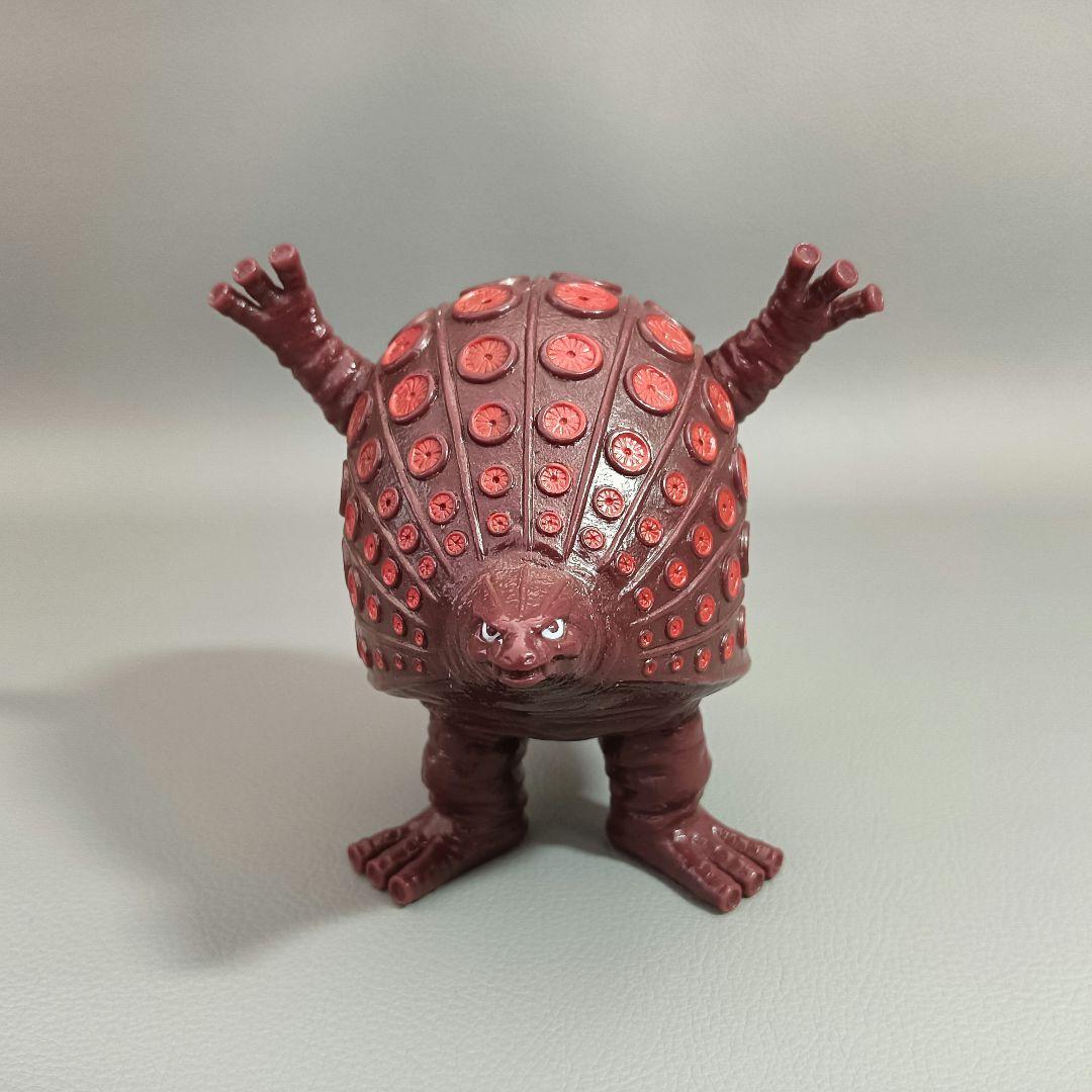 ウルトラ怪獣シリーズ タッコング ソフビフィギュア - メルカリ