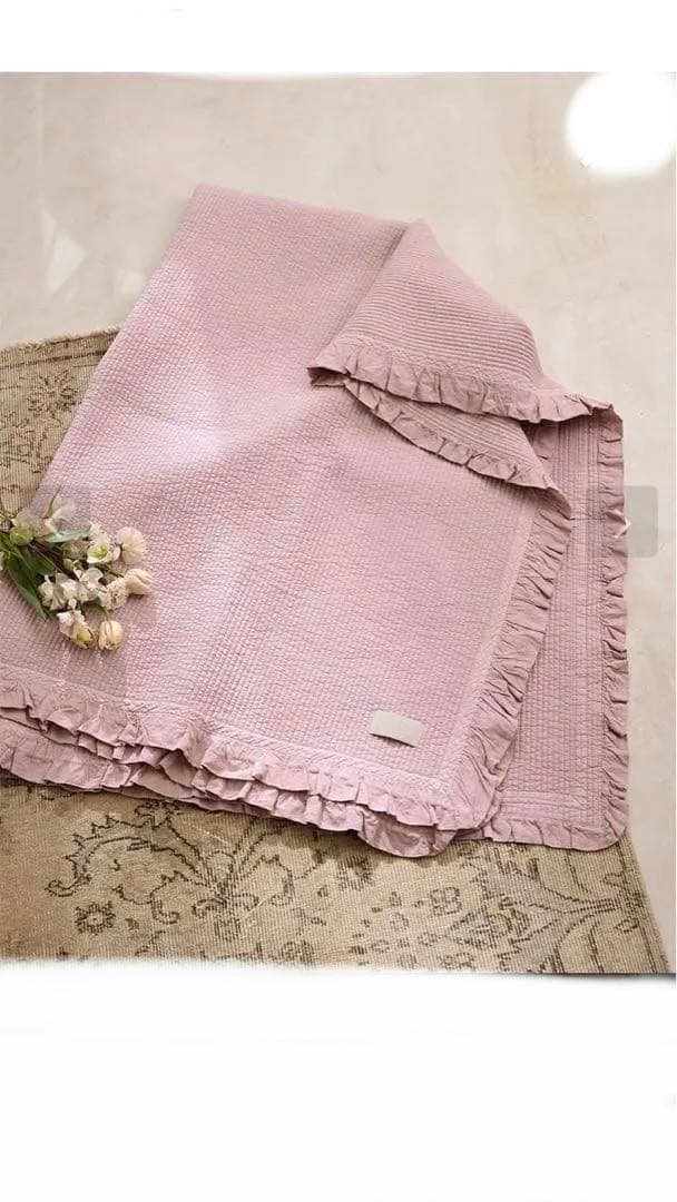 ハグオーワ　オルネドフォイユ　コラボ　イブル HUG Ō WäR × Orné de Feuilles イブルマルチカバー｜マルチカバー