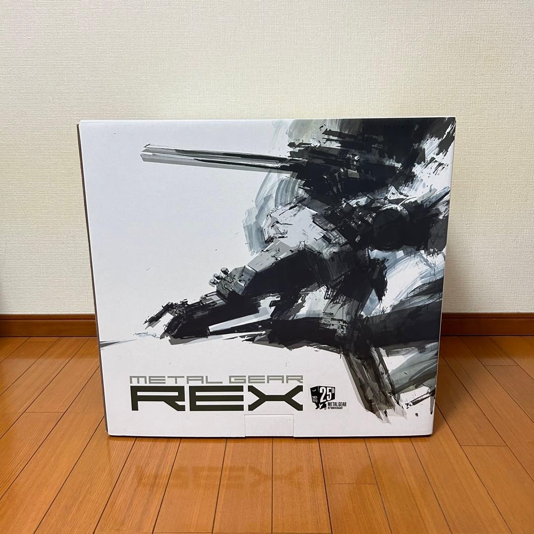 ジャンク threeA 1/48 L GEAR REX メタルギアREX ジャンク threeA 1/48 L GEAR REX メタルギアREX Metal Gear Rex: 3A