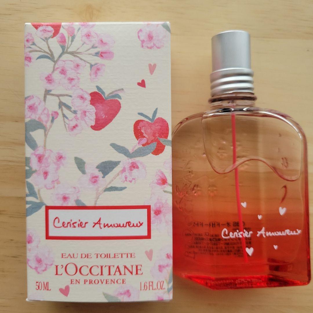 ロクシタン　チェリーストロベリー オードトワレ 50mL Amazon.co.jp: ロクシタン(L'OCCITANE) チェリーストロベリー