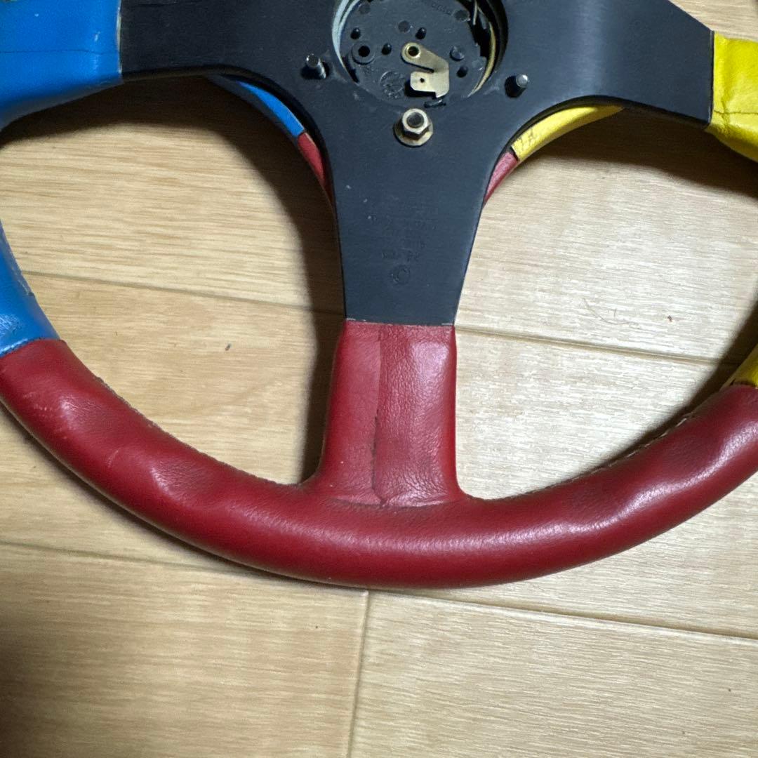 momo モモベネトンF1 TEAMステアリングハンドル MOMO Benetton momo