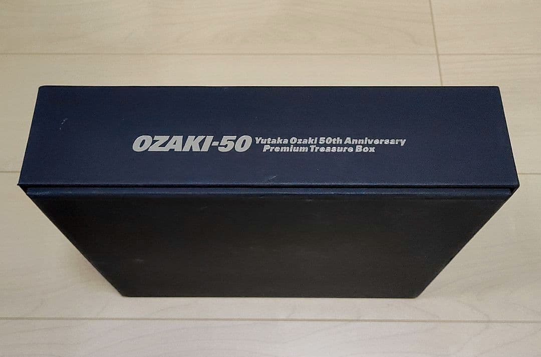 尾崎豊 CD 写真集 OZAKI-50 - メルカリ