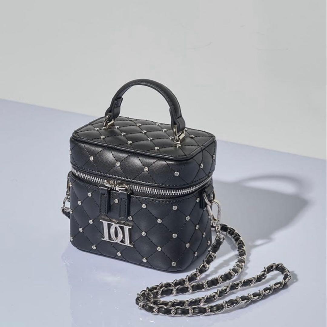 Darich キルティングビジュースクエアミニバック キルティングビジュースクエアミニバッグ（ショルダーバッグ）｜Darich