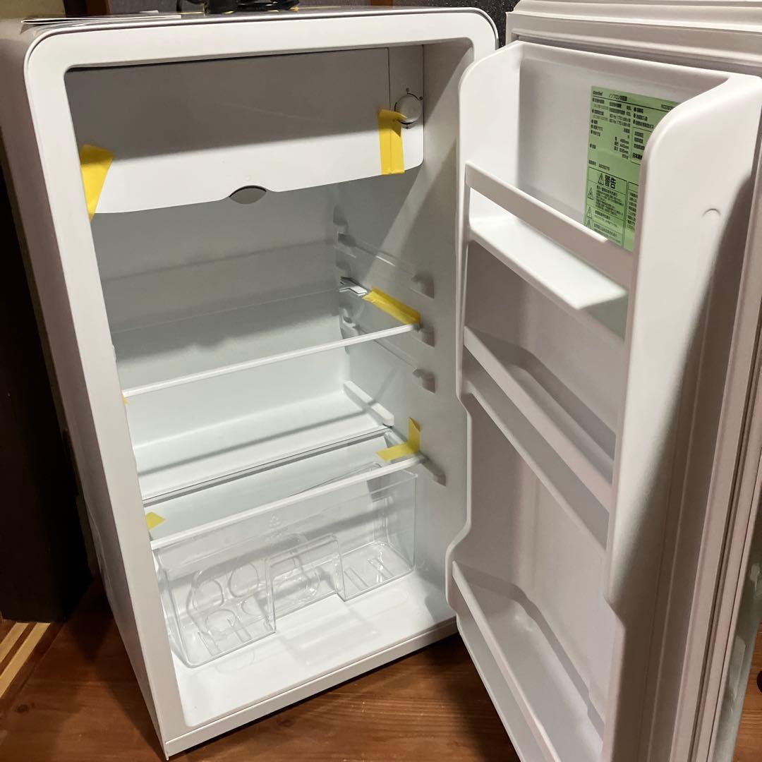 冷蔵庫 レトロ 2024年製 美品 comfee 93L - メルカリ