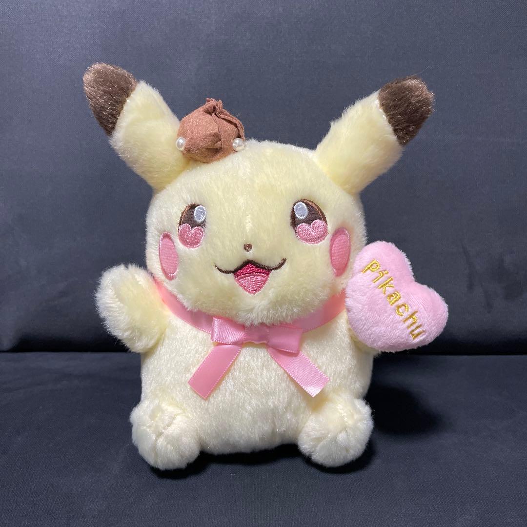 ポケモンセンター限定 モロゾフ ピカチュウ ぬいぐるみ 2023 - メルカリ