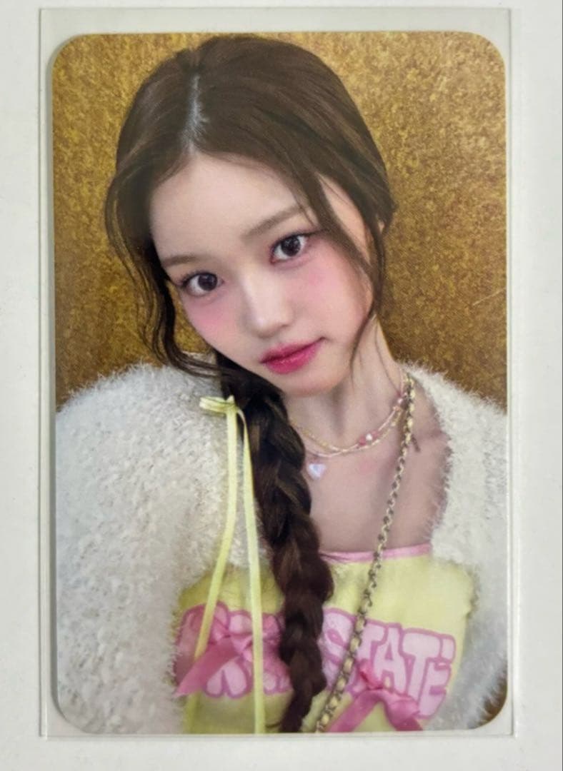 izna イズナ セビ MC 記念 限定 トレカ - メルカリ