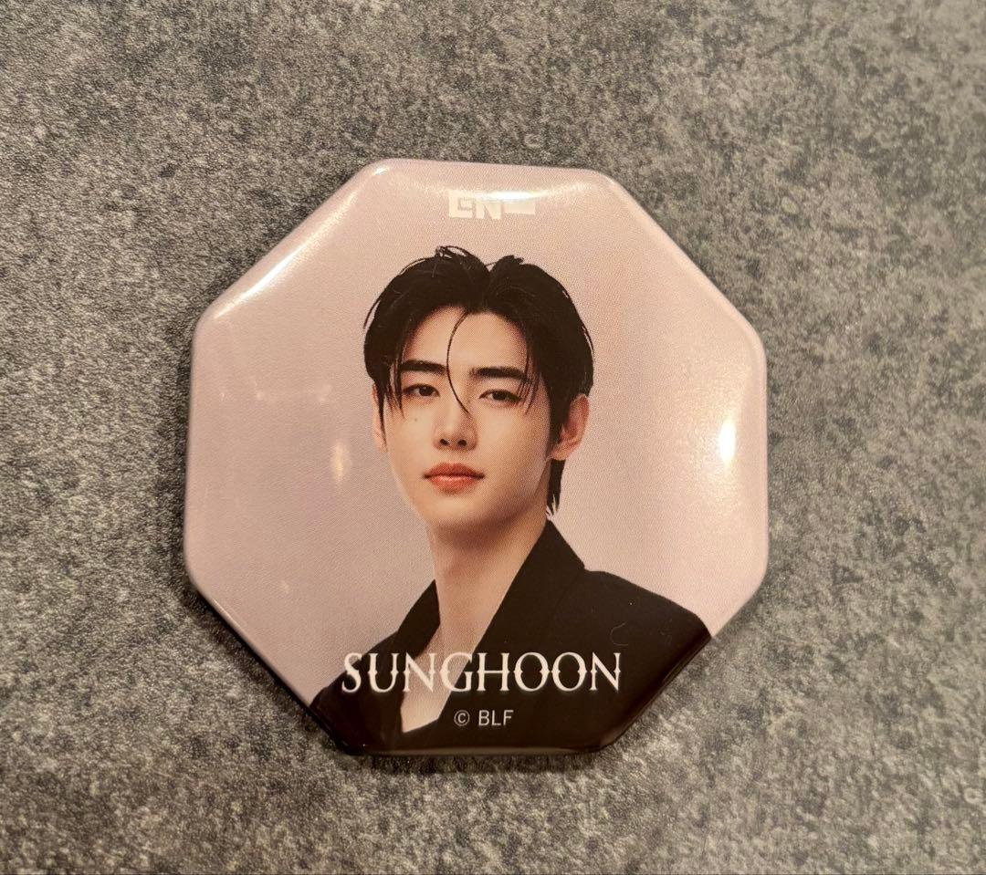 ENHYPEN museum2024 缶バッジ ソンフン - メルカリ