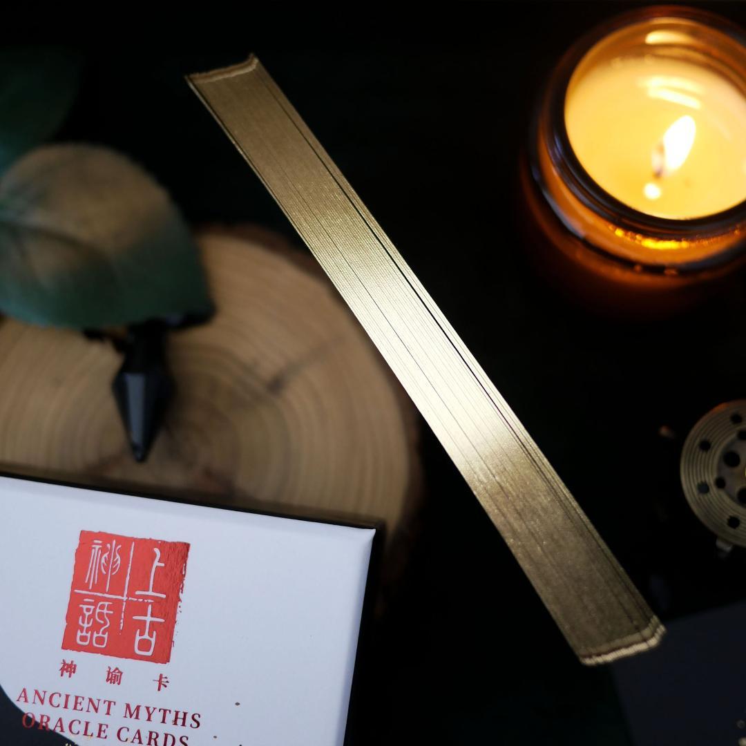 正規品オラクルカード】墨絵×金箔の静かな美しさ✨幽玄な天空と古代