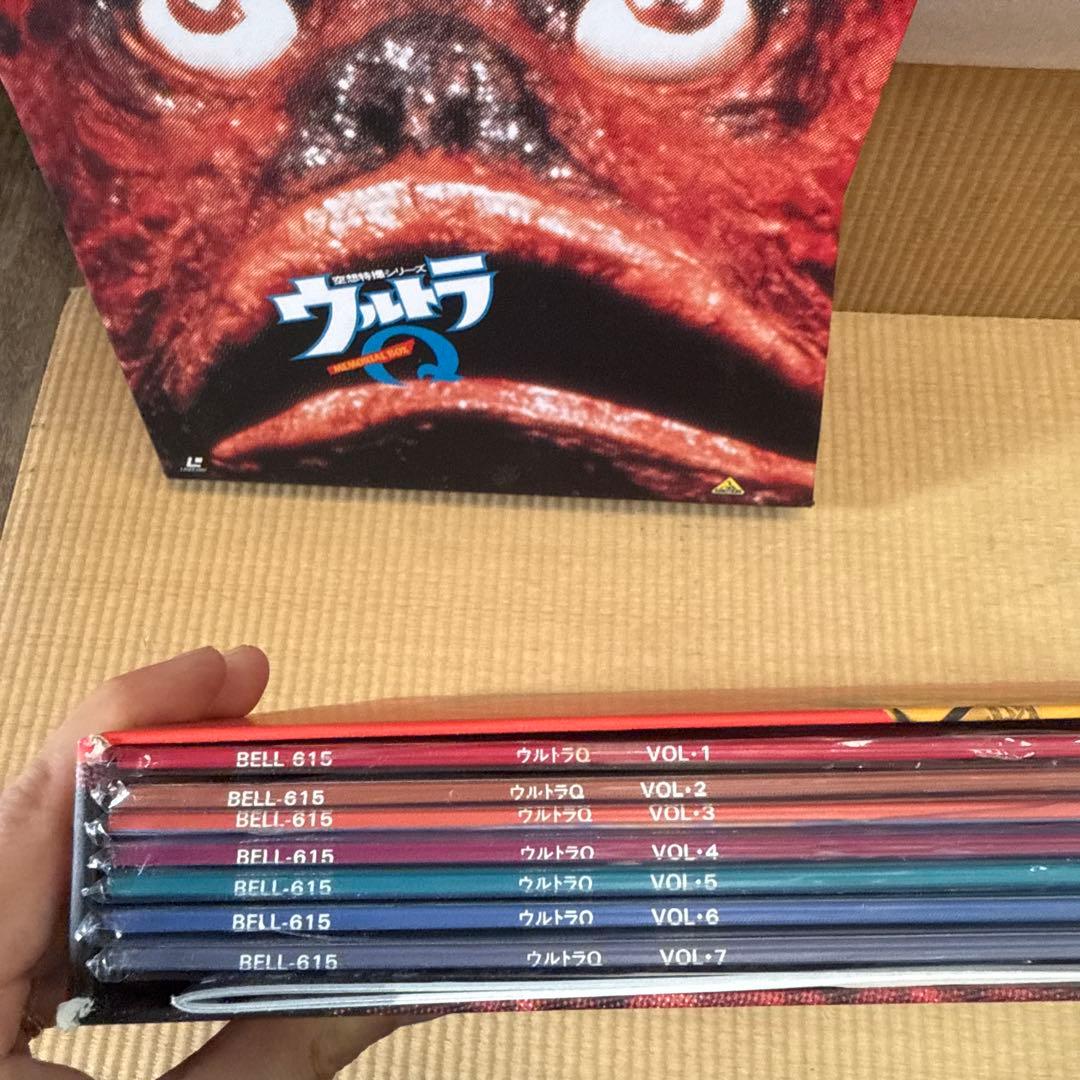 ウルトラQ メモリアルボックス レーザーディスク7枚組 - メルカリ