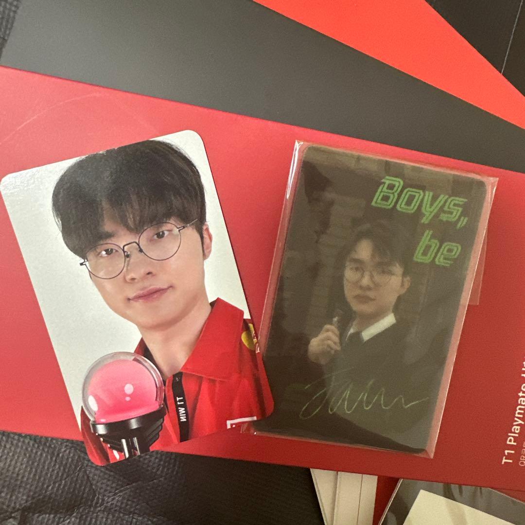 Faker HOME GROUND 2025 カード＋サイン入りsleekカード - メルカリ