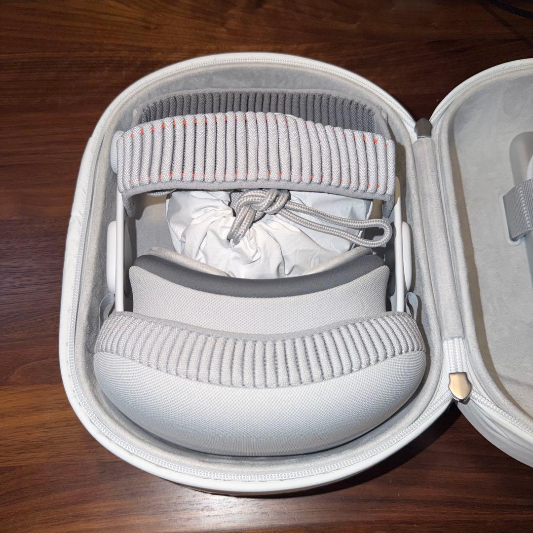 曹*楽様 Apple Vision Pro 512GB おまけ多数 - メルカリ