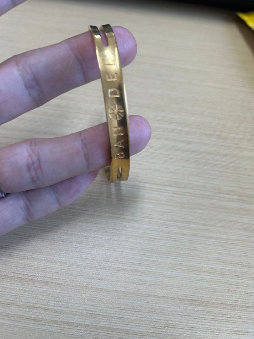 BANDEL 金色ブレスレット ´CAN DO´ サイズL/LL