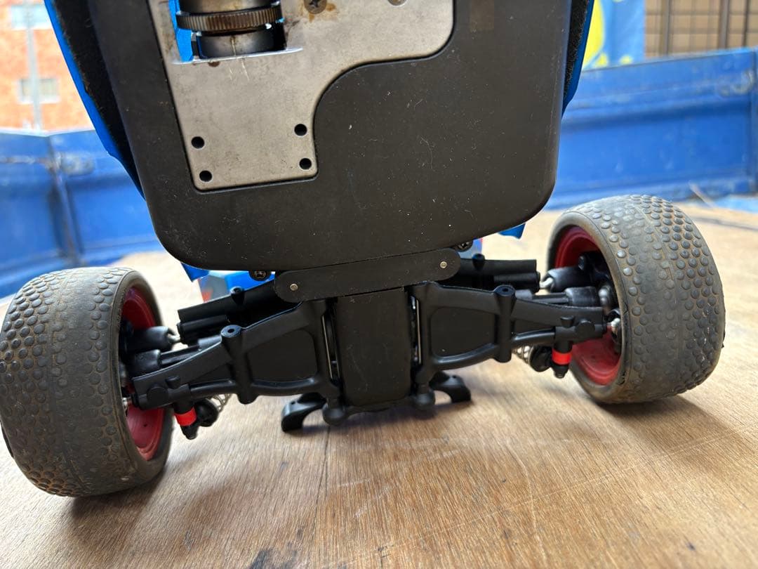 L*y様 ジャンク タミヤオフロードカー NDF-01 ナイトロサンダー エンジ