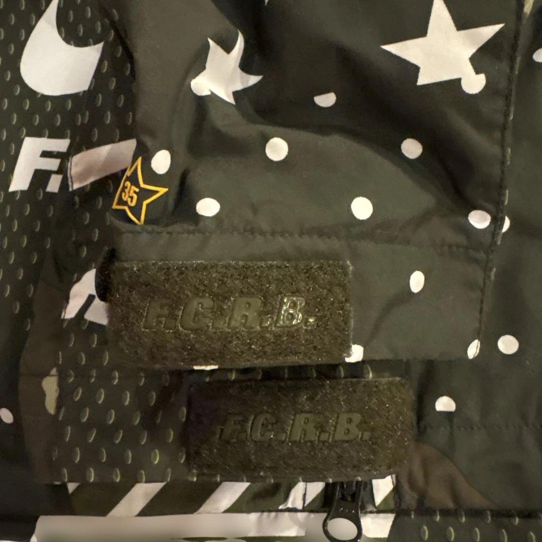 NIKE F.C.R.B ナイロンジャケット M 迷彩柄 カモフラ NIKE 星 - メルカリ