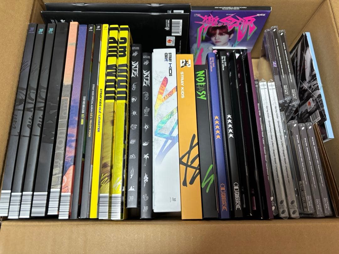 straykids アルバム まとめ売り Amazon.co.jp: straykids スキズ アルバム トレカ まとめ売り