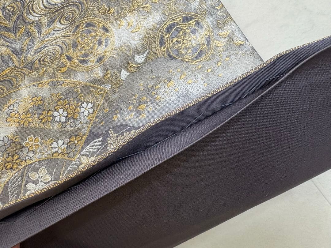 袋帯 六通 扇 松 菊 紅葉 牡丹 流水 唐織 刺繍