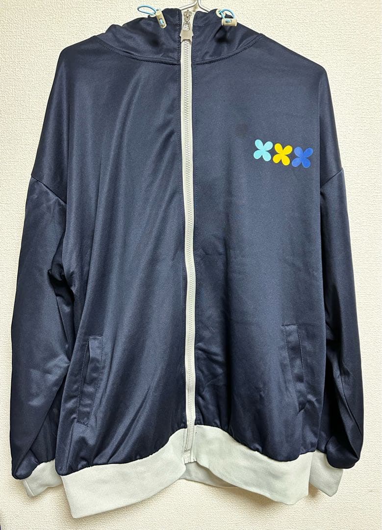 ホロライブ 白上フブキ フブキの部屋着ジャージ - メルカリ